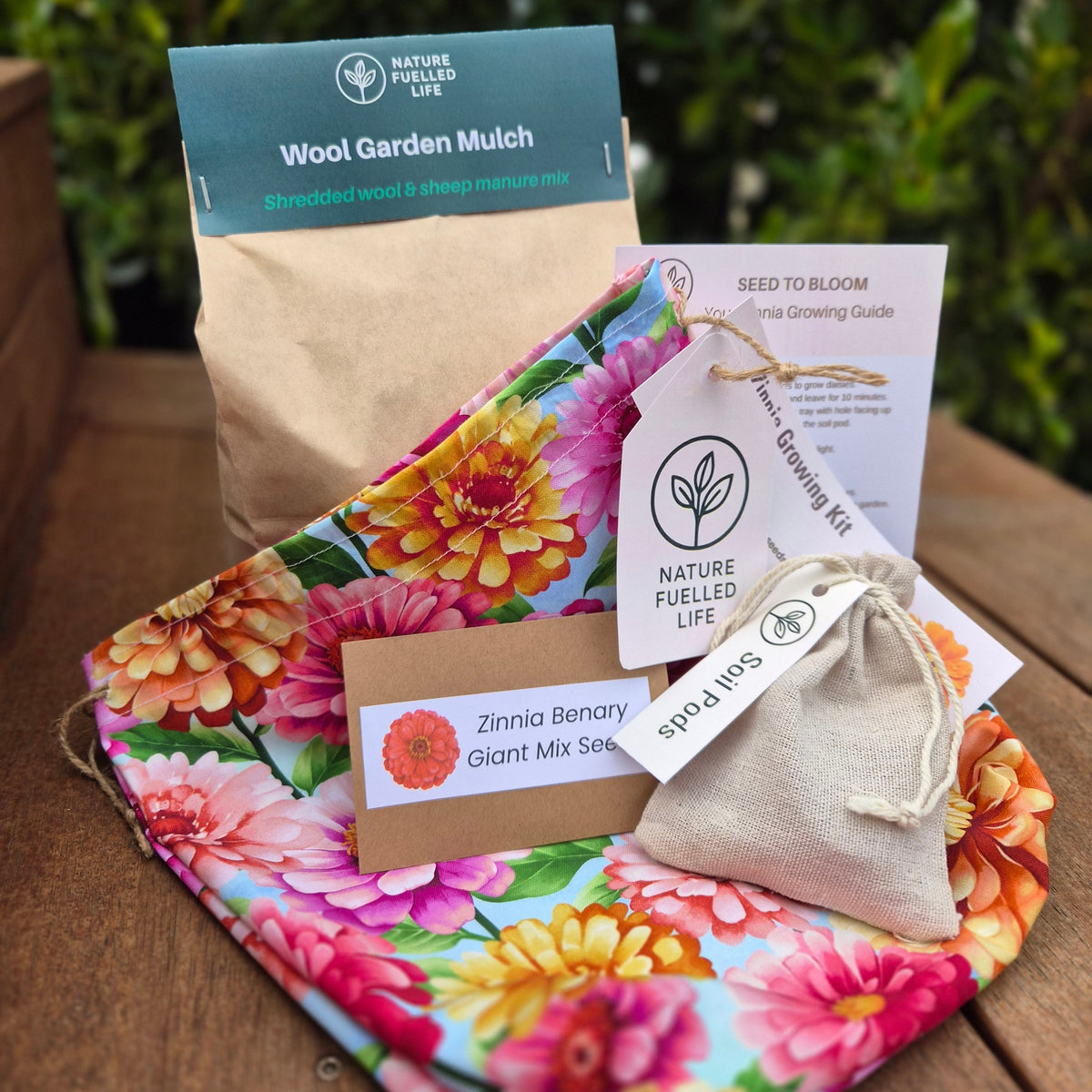 Giant Zinnia Growing Kit – Seeds, Soil Pods & Wool Mulch Gift Set